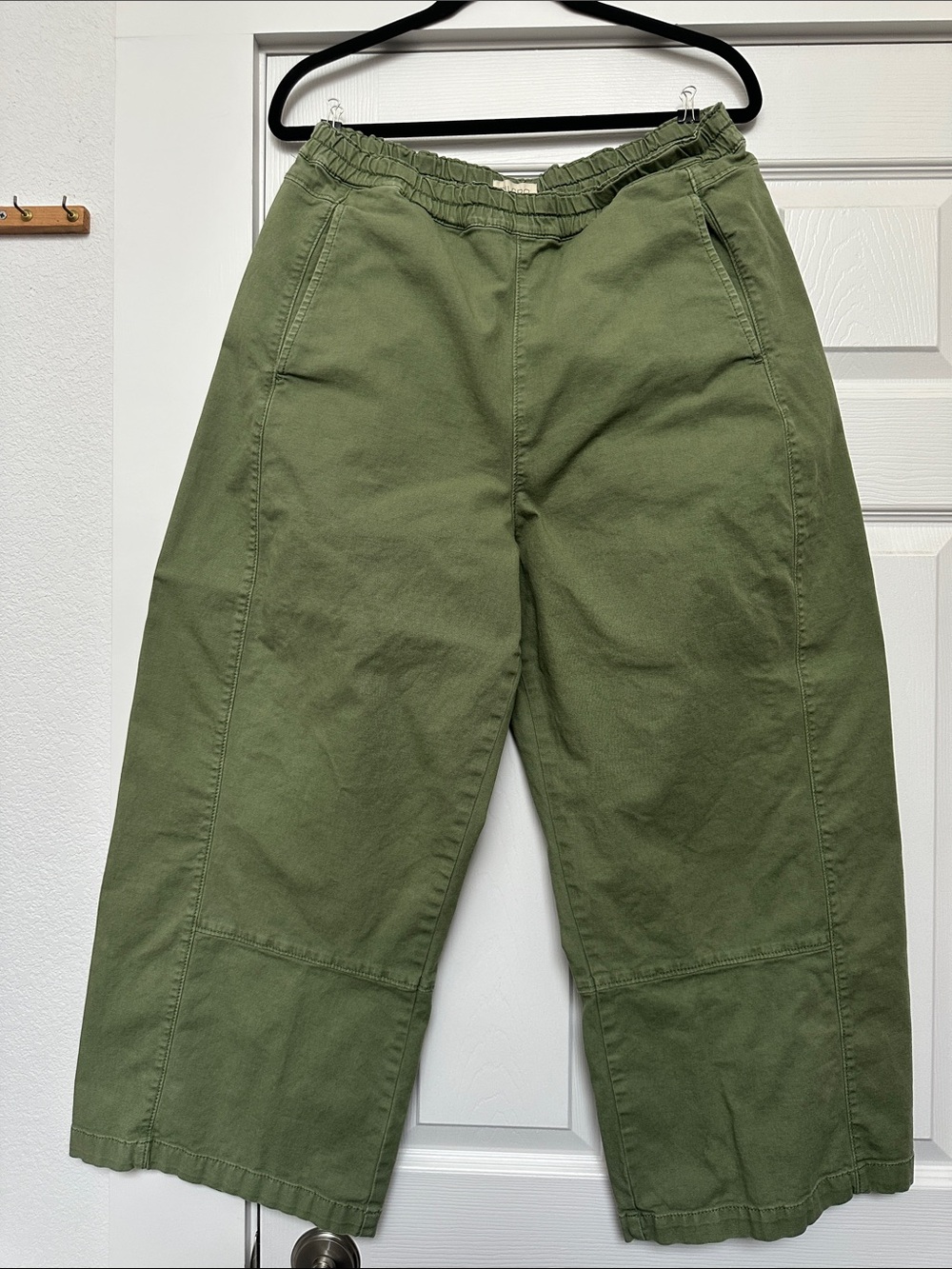 Pilcro Olive Green Wide Leg Cargo Pants - Picture 2 of 4